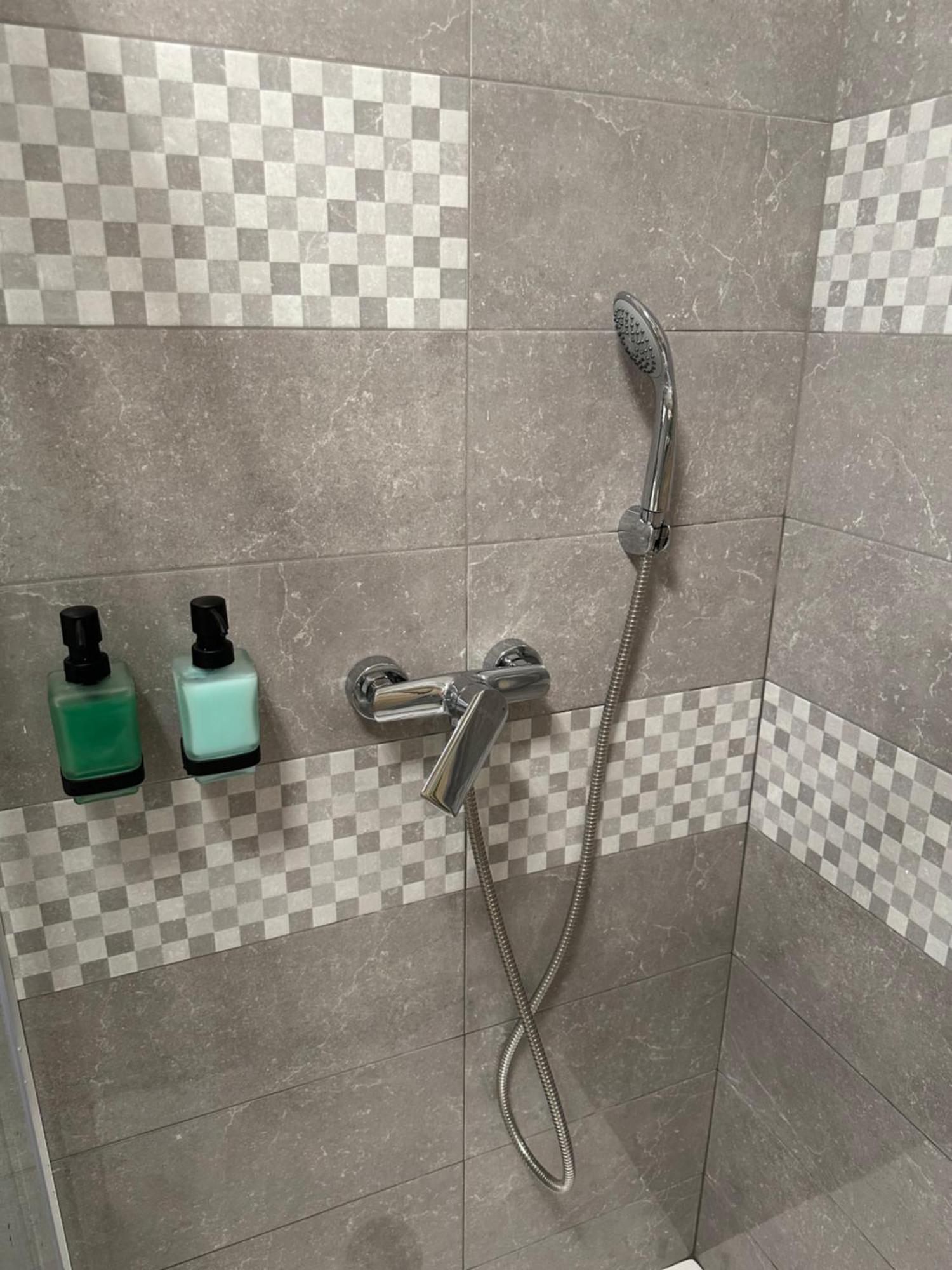 Apartma Anze Samec Dobravlje 外观 照片